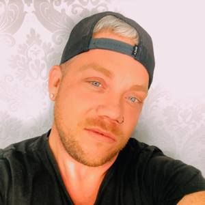 Meet your Posher, Joshua